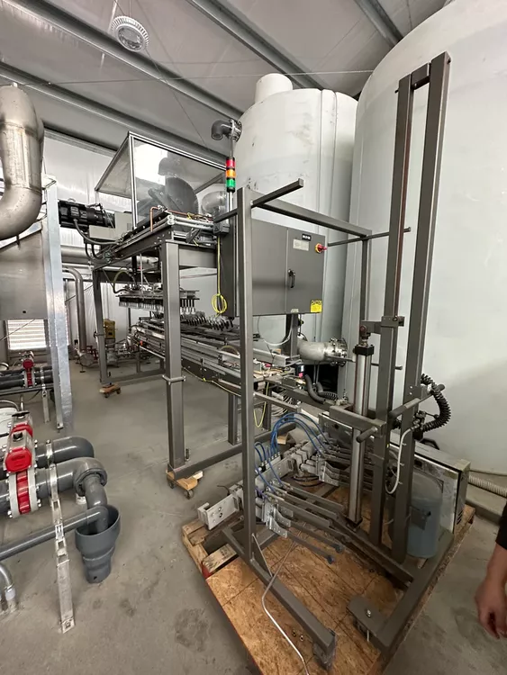 Climax EUI-48 Uncaser