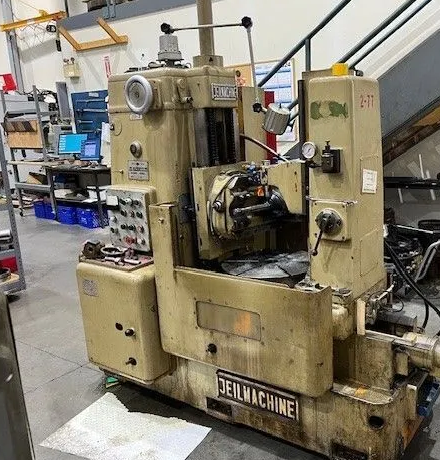 Jeil JDP-2 Variabl Gear Hobber