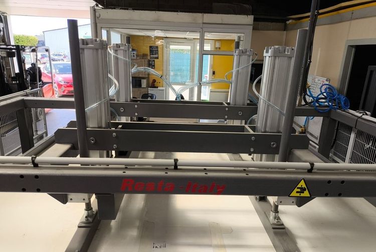 Resta H325 pneumatic mat press
