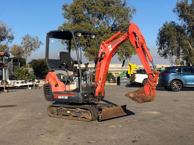 Kubota KX413V