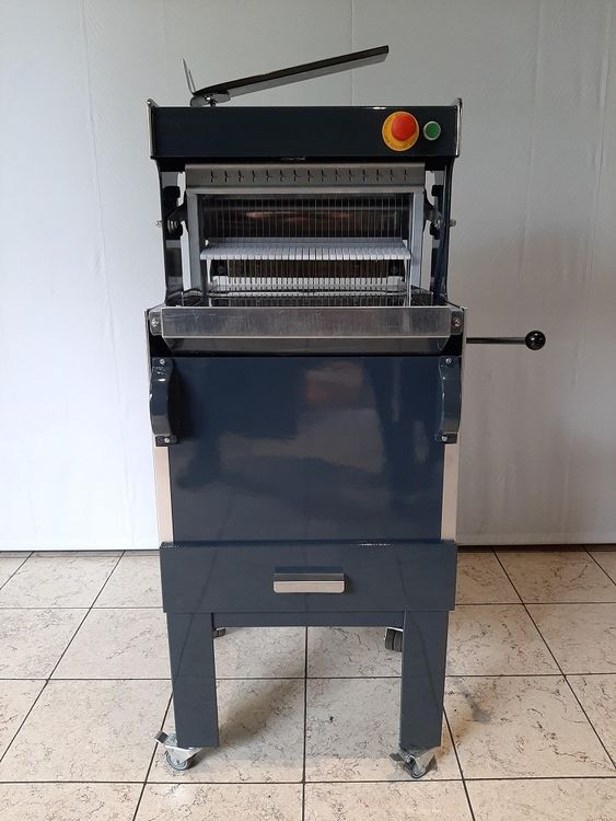 VLB automatic anthracite bread slicer
