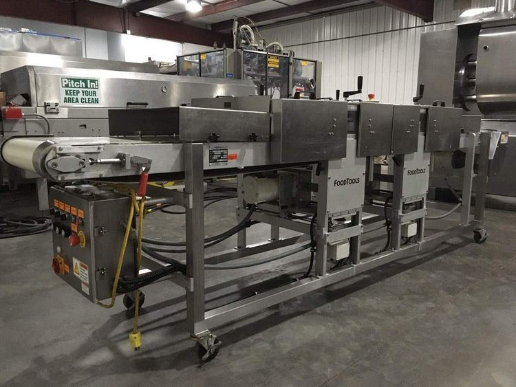 Foodtools Horizontal Cake Slicer