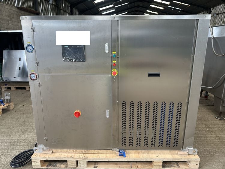 Flake 3 ton ice machine