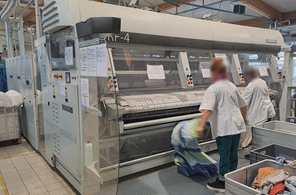 Girbau 2 x 1.200 x 3.500 mm Ironing Line