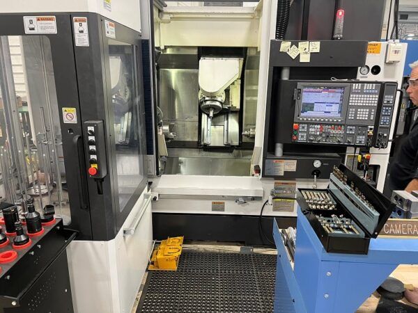 Okuma OSP-P300SA-H CNC Control included 5000 rpm MULTUS B250II-1SW/750 ARMROID 5 Axis