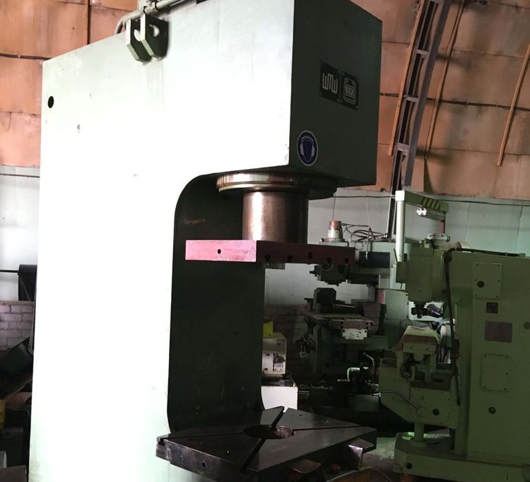 Zeulenroda Hydraulic press PYE 160 S/1M 160 To