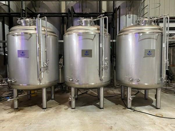 dished bottom tanks