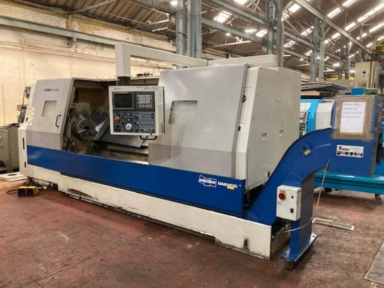 Doosan FANUC 21i-TB Variable Speed PUMA 400 LB 2 Axis