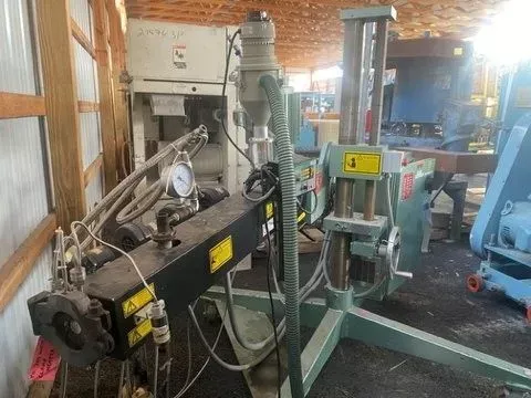 Davis Standard 1.25" extruder