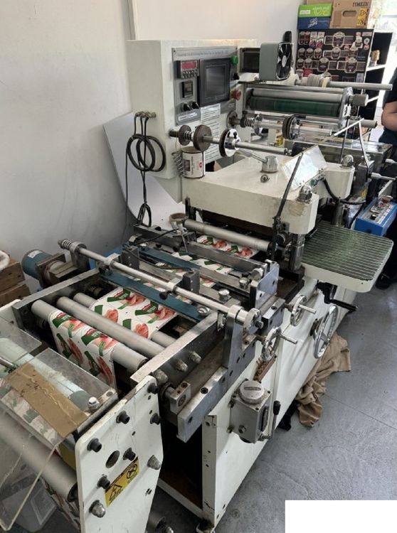 Mark Andy UV flexo machine 6