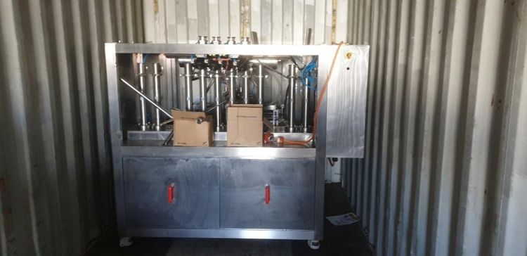 4 Head Liquid Filler