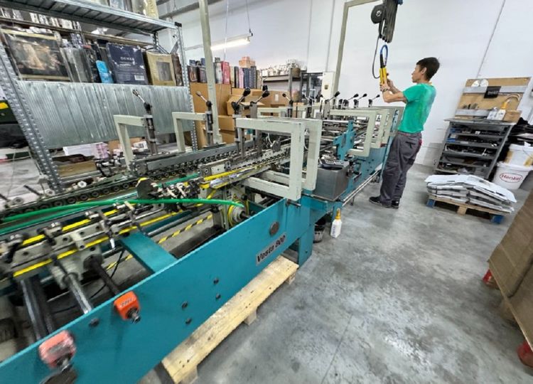 Vesta Folder gluer