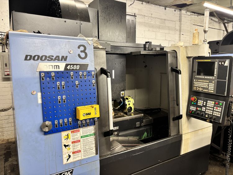 Doosan DNM4500 3 Axis