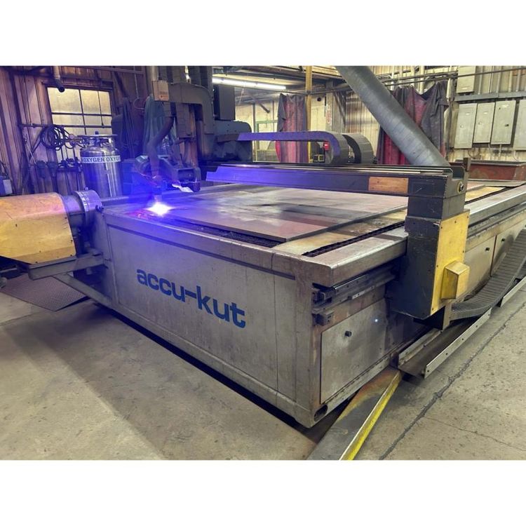 Accu-Cut BEVEL-HEAD PLASMA TABLE CNC CONTROL