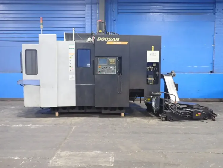 Doosan INFRACORE HC 400 4 Axis