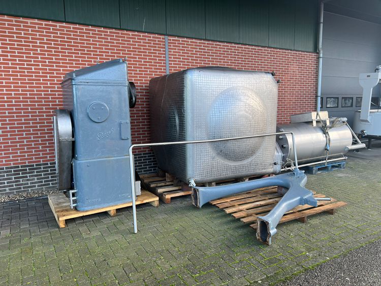 Paasch Cubic butterchurn