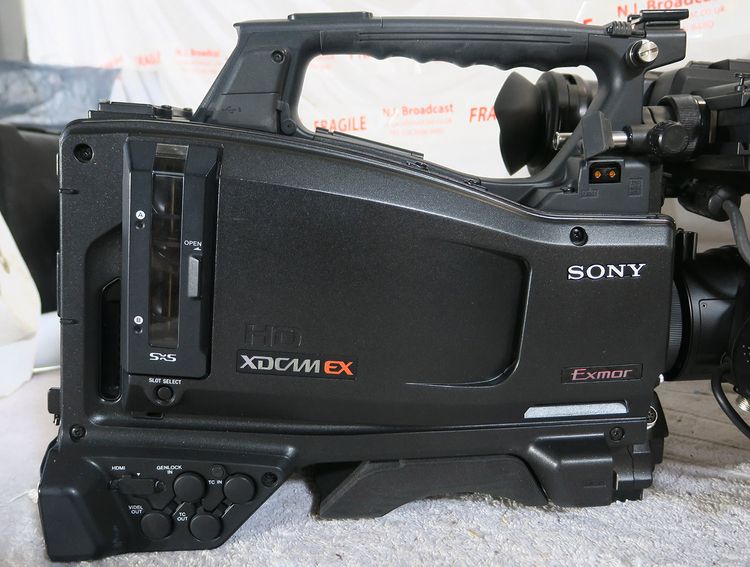 Sony pmw-350k HD camcorder