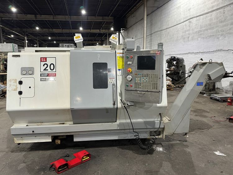 Haas CNC Controller Variable  SL20T TURNING CENTER  2 Axis