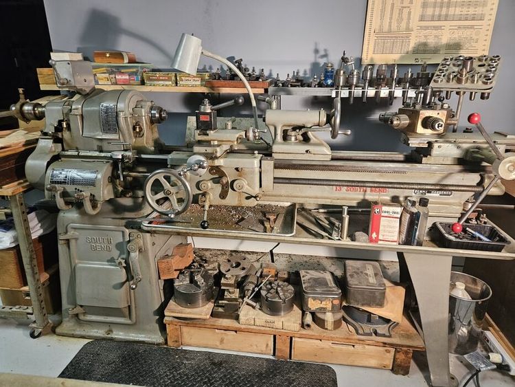 South Bend Toolroom Lathe 940 RPM (8 Steps) CL8145C 13” x 39”