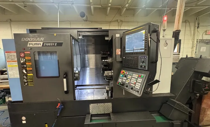 Doosan Control FANUC Oi-Plus with iHMi Touch Screen 5000 RPM PUMA 2100SY II 3 Axis