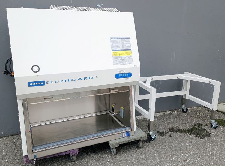 Baker SG404 SterilGARD e3