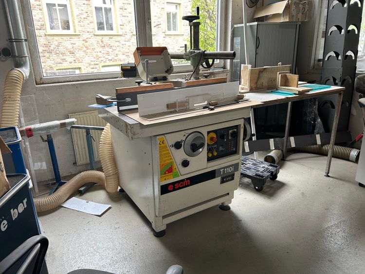 SCM T 110 i