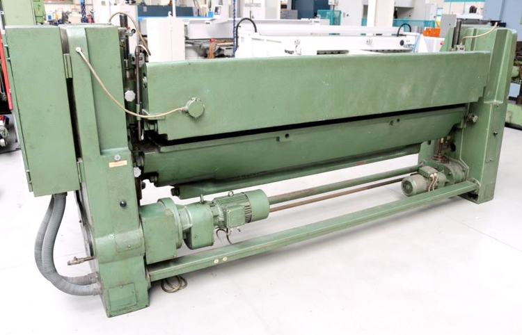 Kramer AMaut III 2500/2.5 Sheet width: 2540 mm