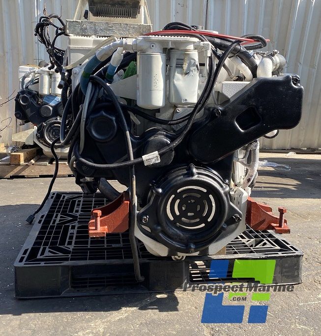 Cummins Cummins QSB6.7 Selling Used Cummins QSB6.7 Marine Diesel Engine 250-HP