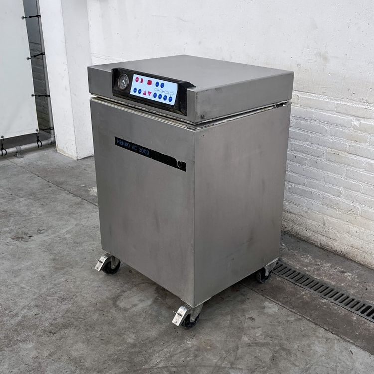 Henkovac 2000 4, Vacuum machine