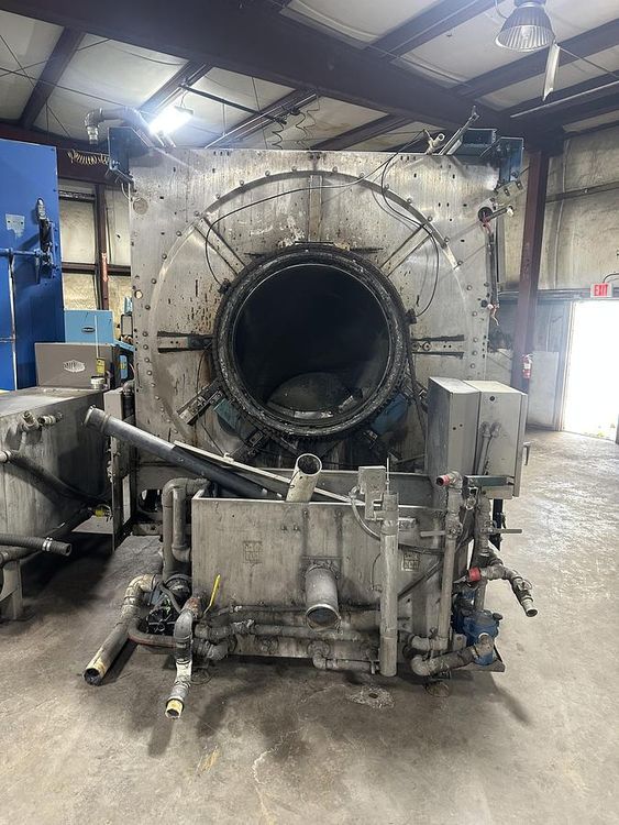 2 Milnor 8 module Continuous batch washer