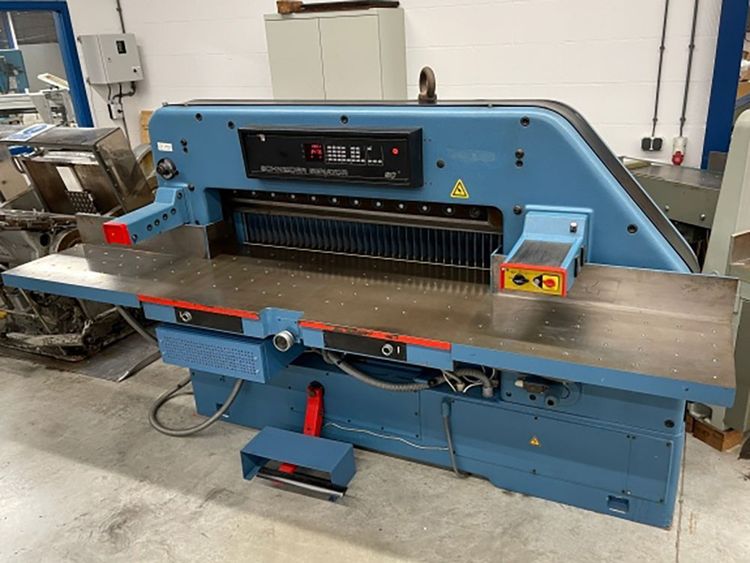 Schneider SENATOR 132