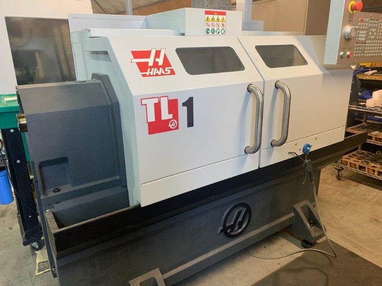 Haas Haas 2-Axis CNC Control with 15" Color LCD Monitor 1800 rpm TL-1 2 Axis