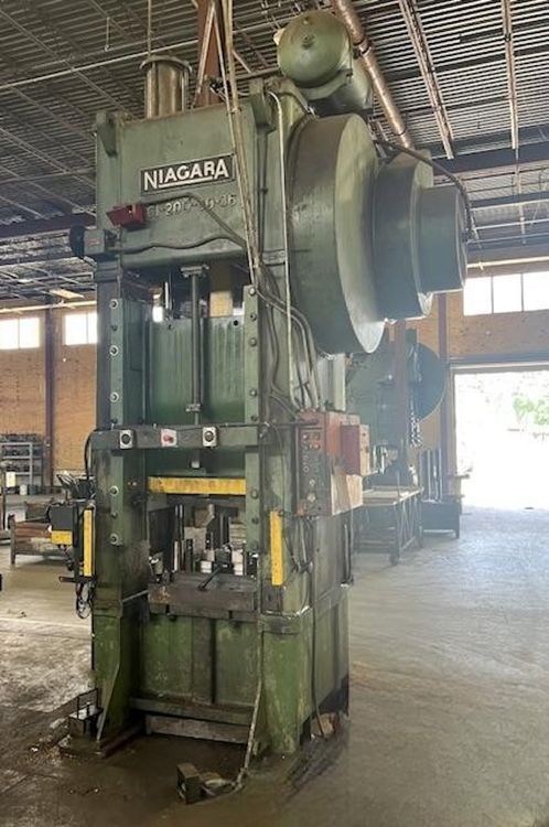 Niagara SC1-200-30-36 Press 200 ton