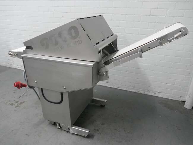 Townsend 9000 derinding machine