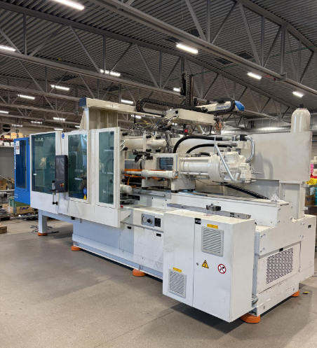 Krauss Maffei KM250-1400CX 250 T