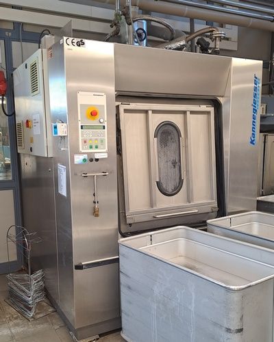 Kannegiesser FA 1150 Barrier Washer Extractor