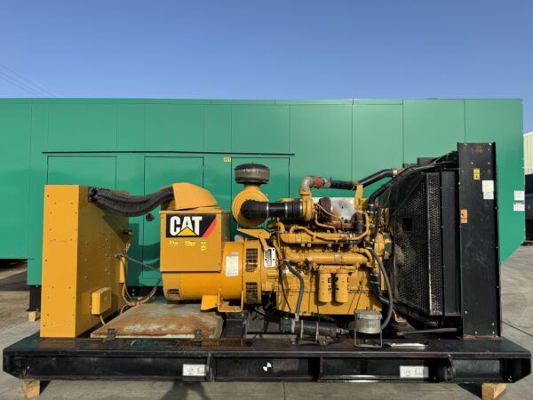 Caterpillar C15 Diesel Generator Set Generator kVA: 512.5