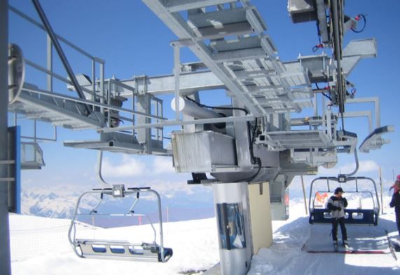 Doppelmayr 4 seats fixed grip chairlift