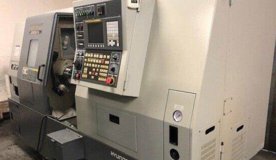 Hyundai Kia FANUC 0iTC CNC CONTROL 4000 RPM SKT21LMS CNC TURNING 