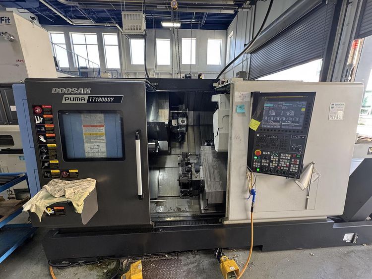 Doosan FANUC I Series Plus CNC control 5000 rpm TT1800SY 2 Axis
