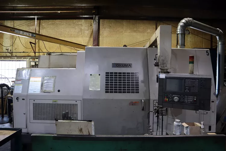Okuma OSP-P100 2800 rpm LB45II-C 3 Axis