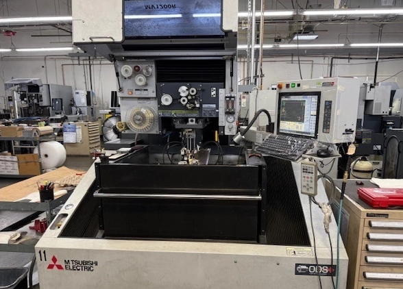 Mitsubishi EDM MV1200-R ADVANCE PLUS