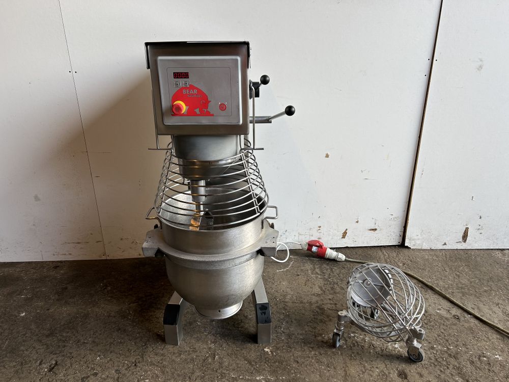 Bear AR60 mixer