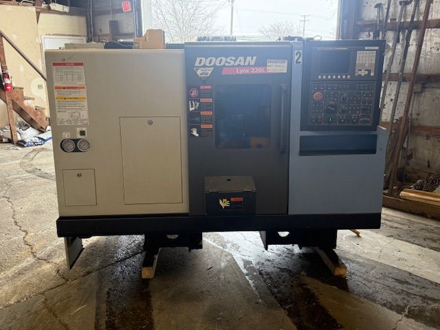 Doosan CNC CONTROL 4,000 RPM LYNX 220LC 2 Axis