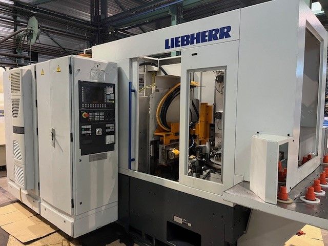 Liebherr LC150 4,500 rpm CNC Gear Hobbing Machine