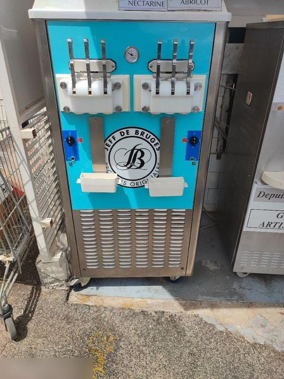 Italian Ice Cream Machine