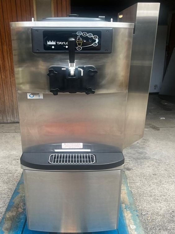 Taylor C708-58 1-flavor ice cream machine