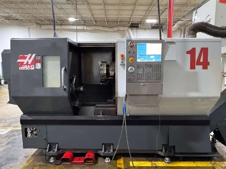 Haas Haas CNC Control 3400 rpm ST-30 CNC Turning Center 2 Axis
