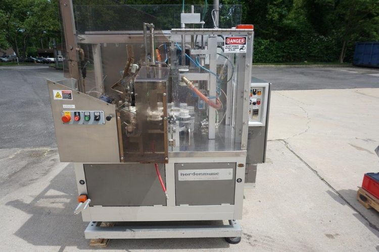 Nordenmatic 400 Hot Air Tube Filling and Sealing Machine