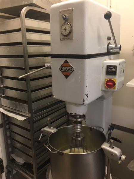 Rego SM 4 Planetary mixer / beating machine